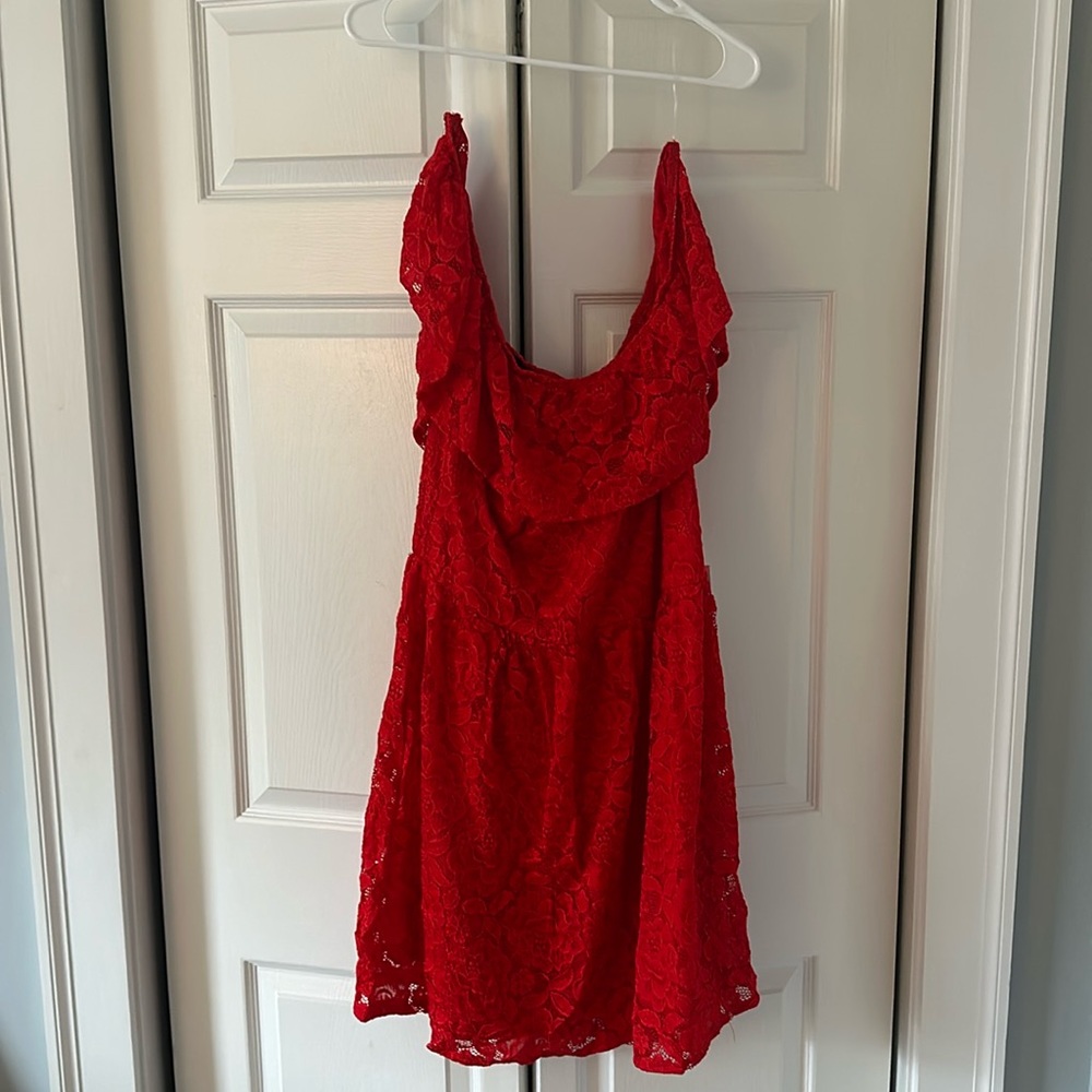 Off shoulder red lace dress
